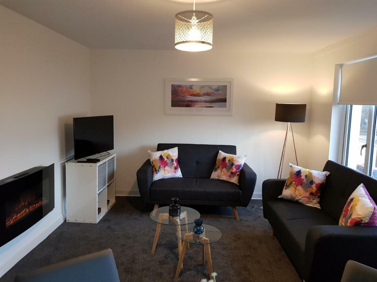 Carnegie Place East Kilbride Exteriér fotografie